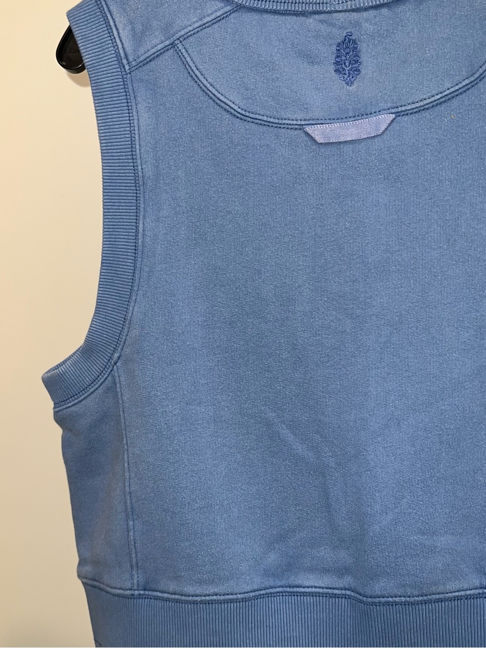 Free People Dusty Blue Sleeveless Pullover Tank size XS - Picture 10 of 10